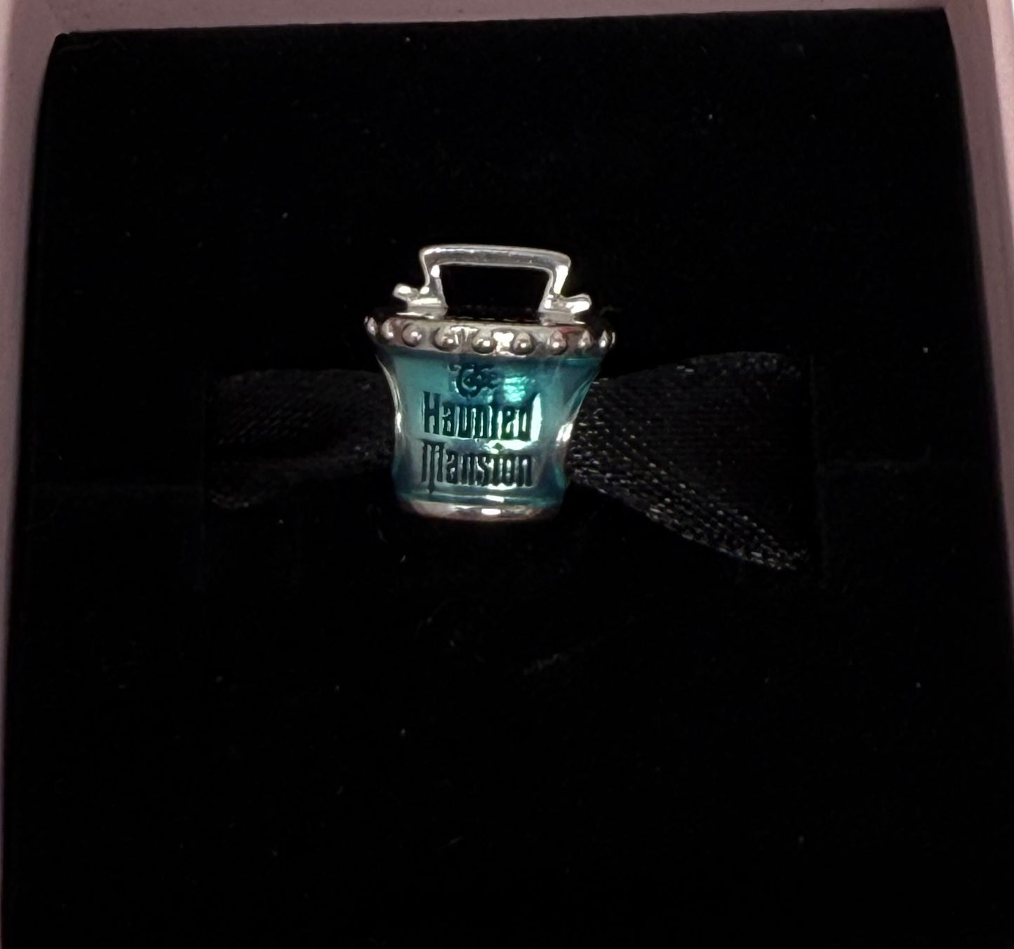 Disney Haunted Mansion Hatbox Ghost Pandora Charm