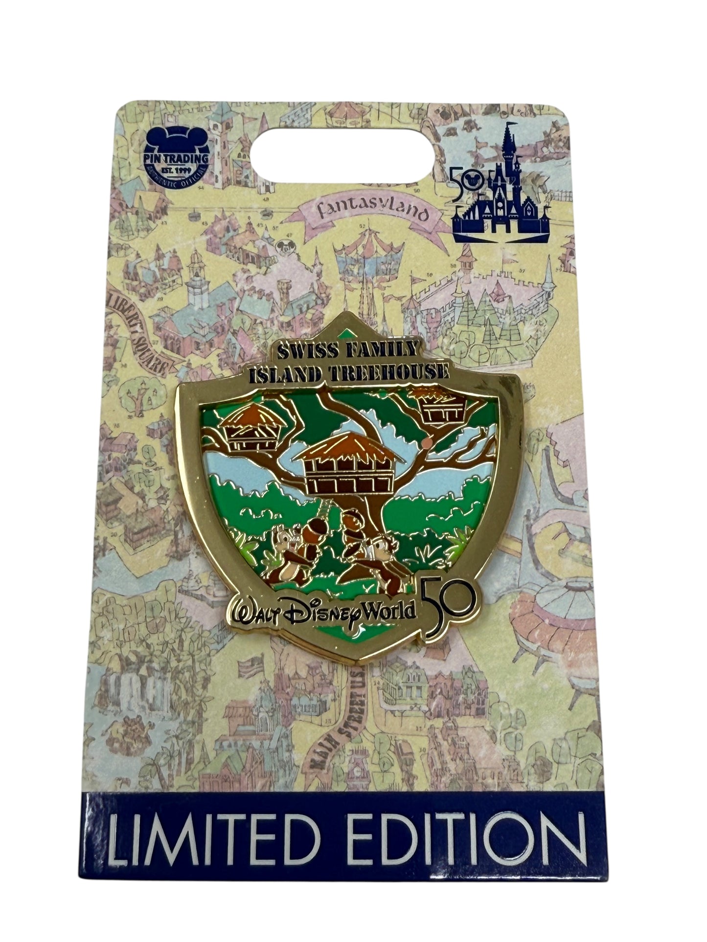 Disney World 50th Anniversary Attraction Crest Pin - Swiss Family Island Treehouse LE Chip n Dale