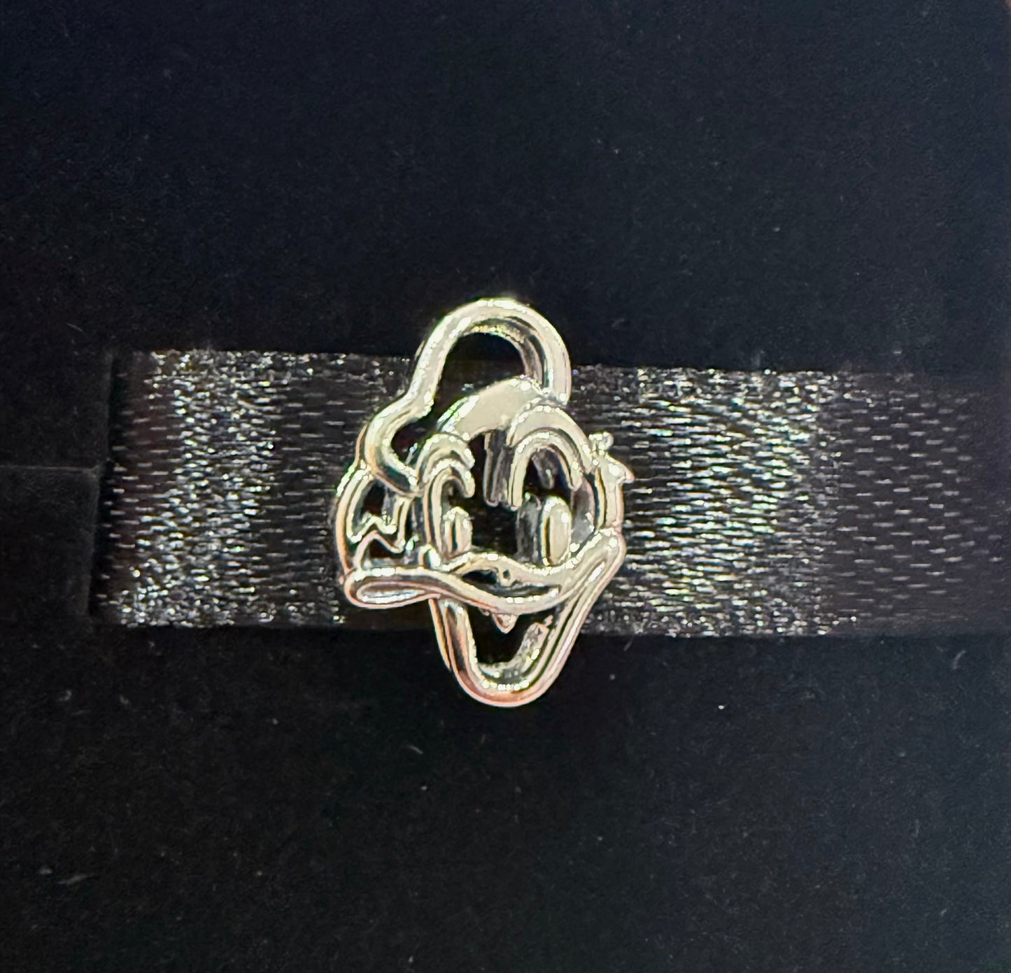 Disney Donald Outline Pandora Charm