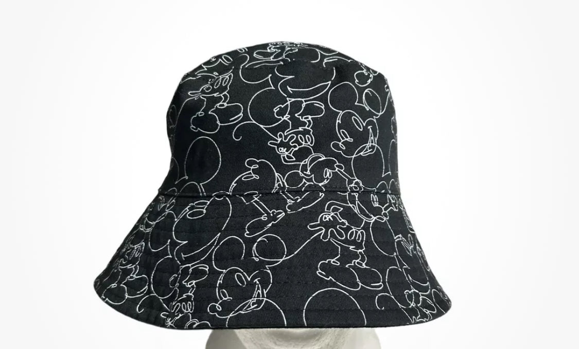 Disney Bucket Hat Peace Sign Mickey Reversable All Over Print Black Embroidered