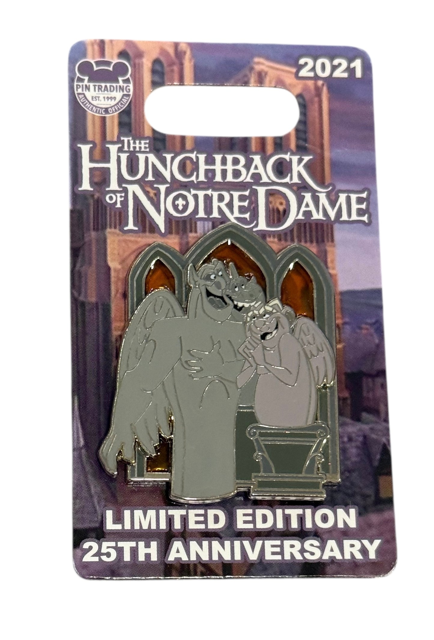Disney Hunchback of Notre Dame 25th Anniversary Victor Hugo Laverne LE 4,000 Pin