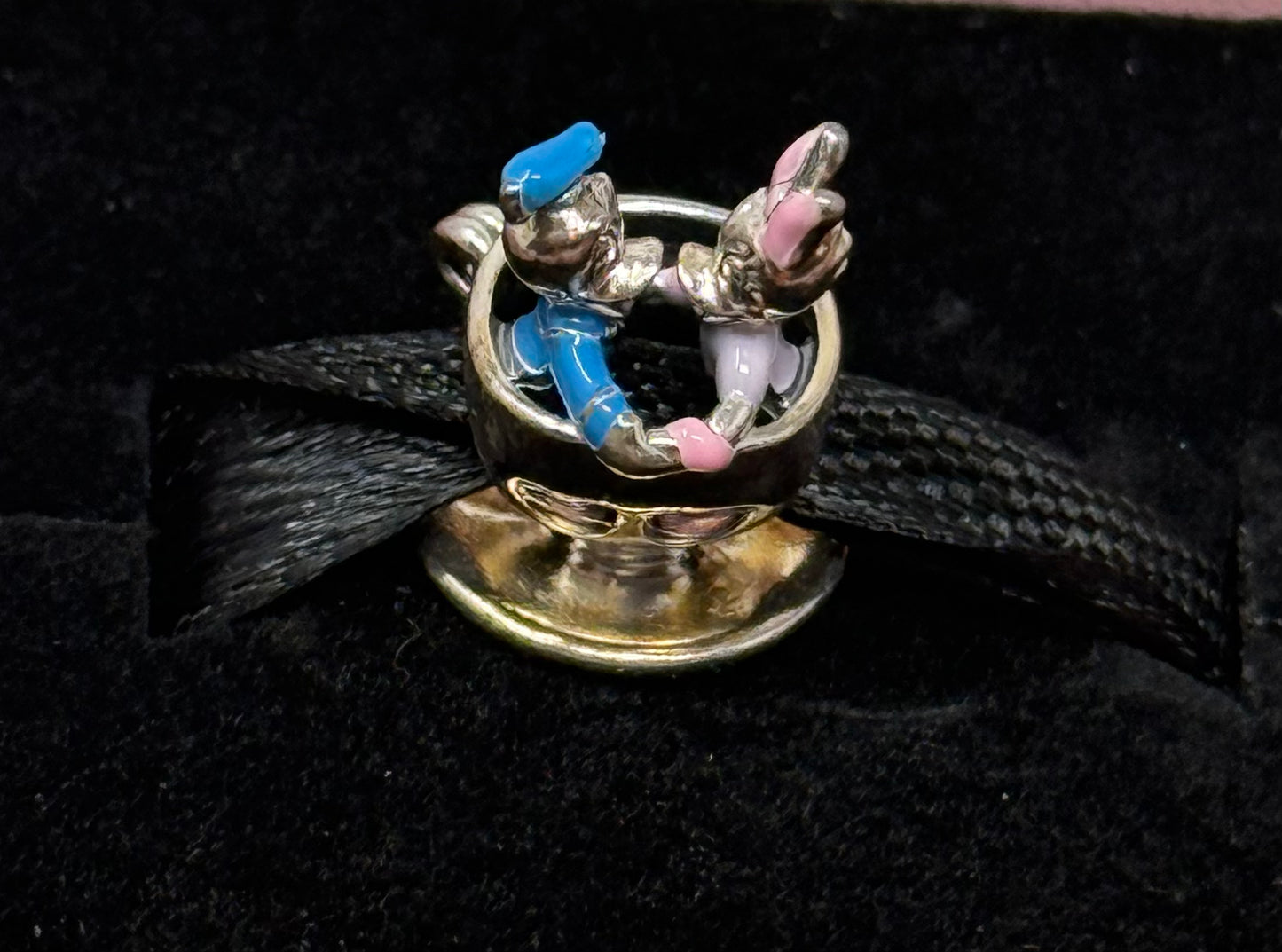 Disney Daisy & Donald Teacup Pandora Charm