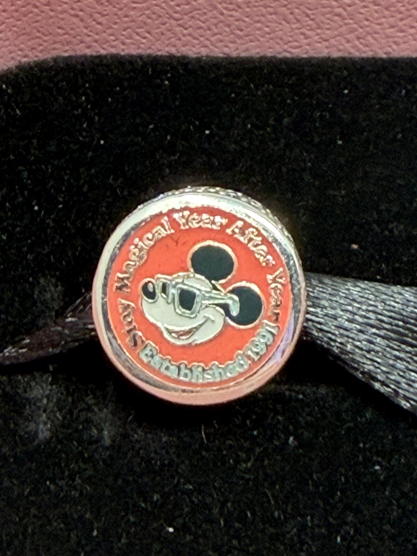 Disney Vacation Club Mickey Pandora Charm Bead-Welcome Home DVC