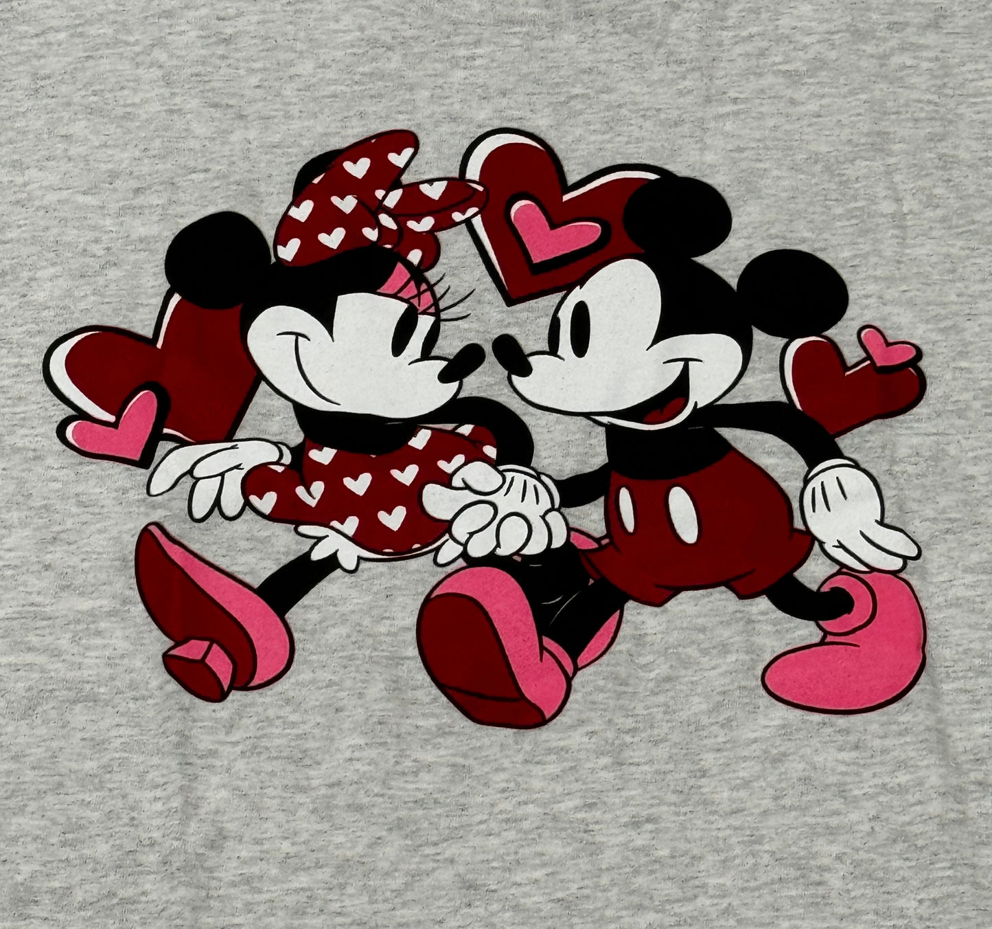 Disney Parks Minnie & Mickey Hearts Valentine’s Grey Shirt Large