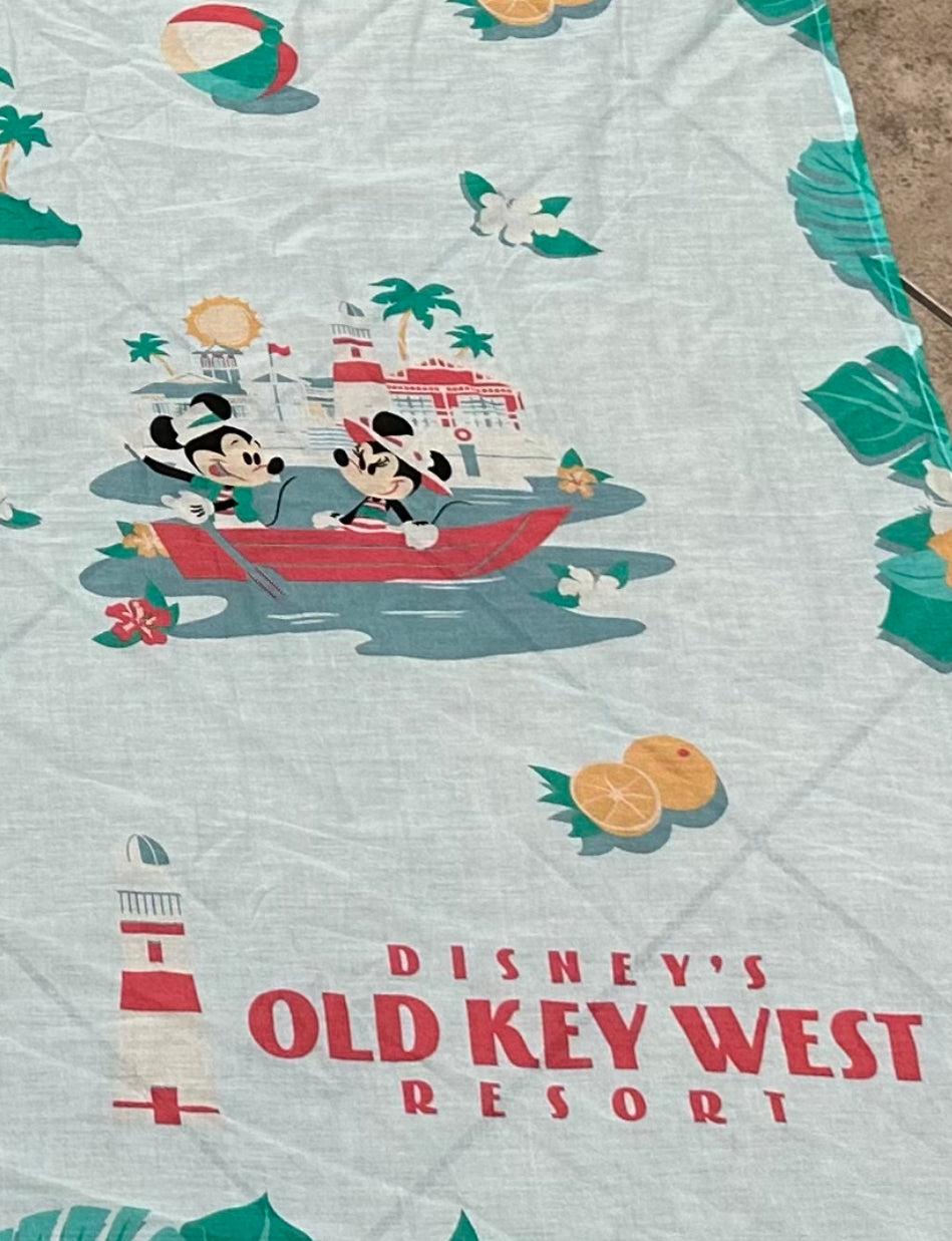 Disney Old Key West Minnie & Mickey Sarong