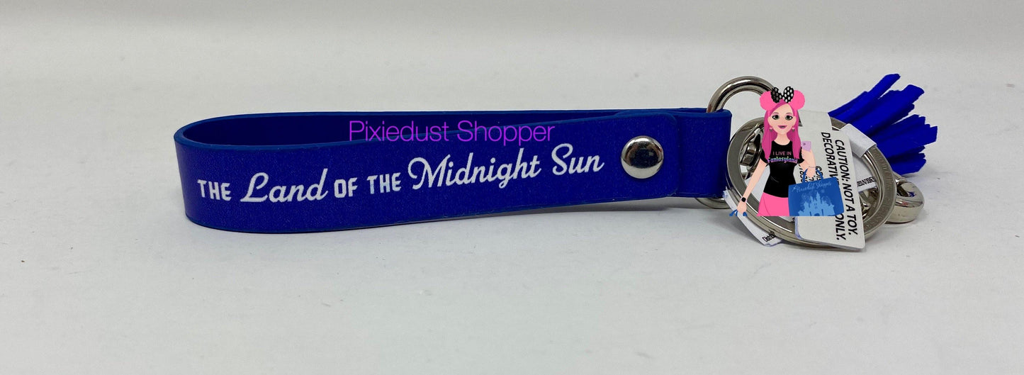 Disney Epcot Norway World Showcase Mickey and Minnie Keychain Clip - World of Treasures