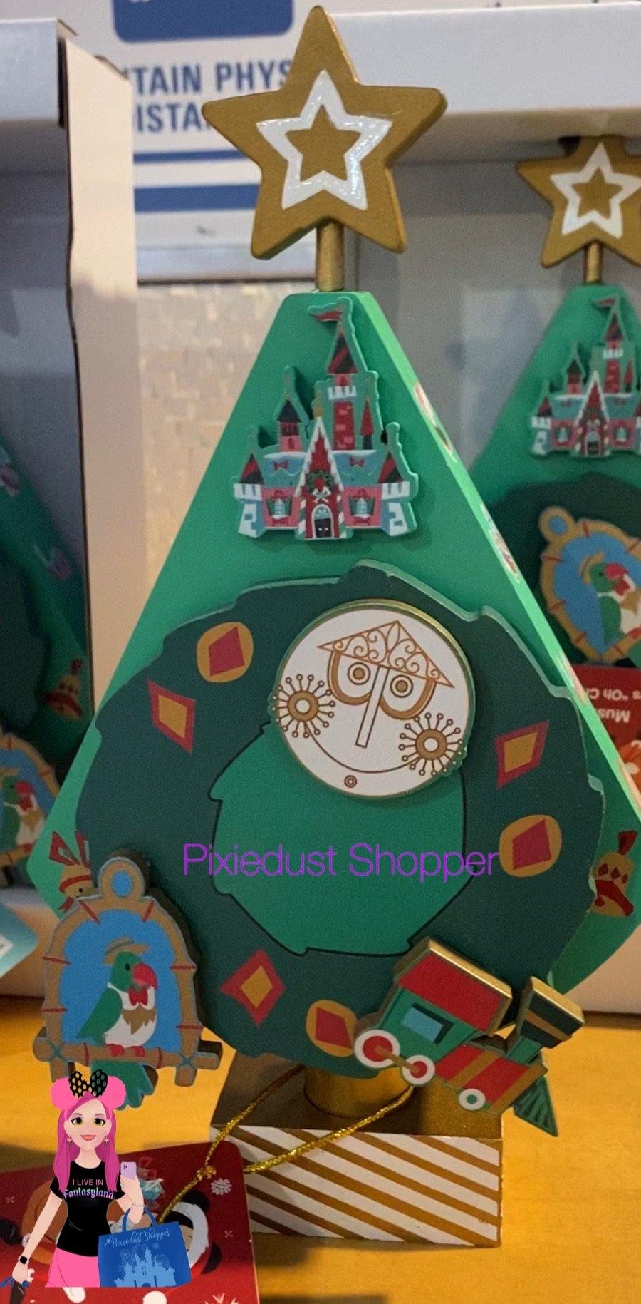 Disney Parks Musical Tree Plays “Oh Christmas Tree” - World of Treasures