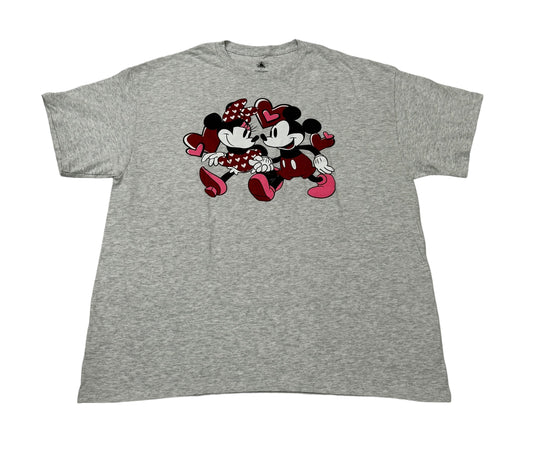 Disney Parks Minnie & Mickey Hearts Valentine’s Grey Shirt Large