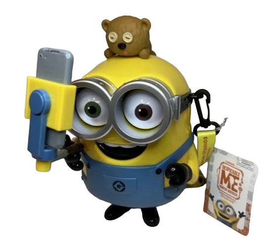 Universal Studios Despicable Me Minion Bob Selfie Popcorn Bucket