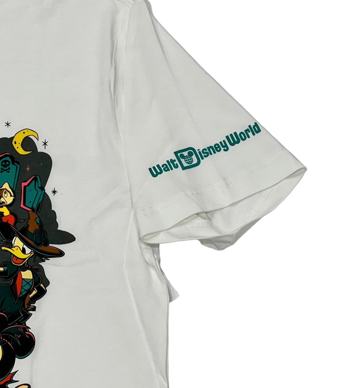Walt Disney World Mickey & Friends Happy Halloween Shirt