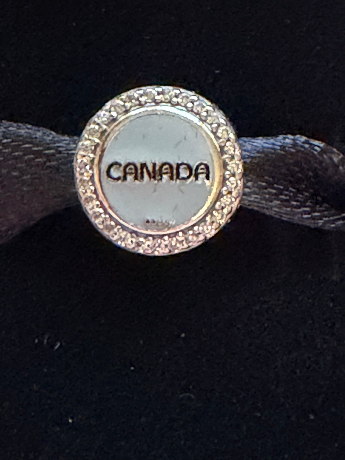 Disney Epcot Canada World Showcase Mickey Pandora Charm Bead