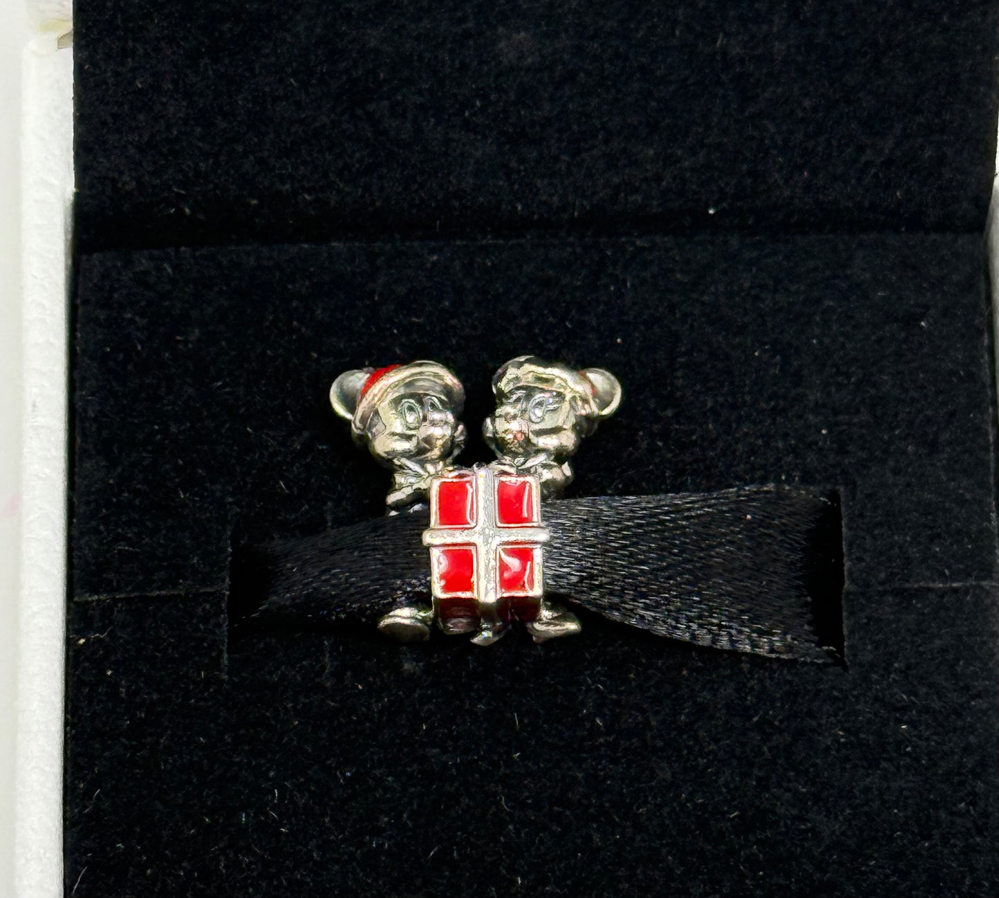 Disney Mickey and Minnie Holiday Present Pandora Charm