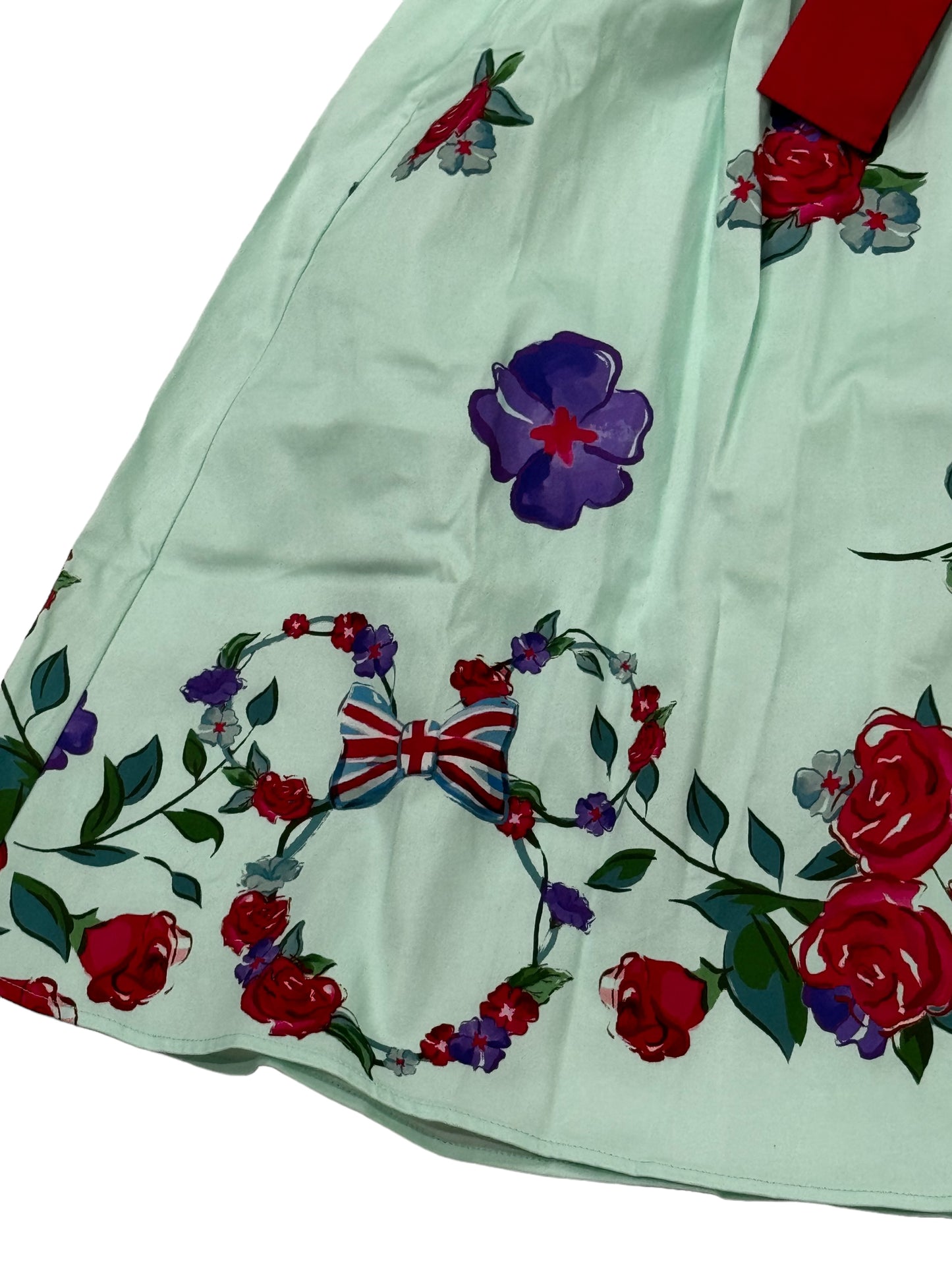 Disney Epcot UK United Kingdom Minnie Skirt Dress Shop