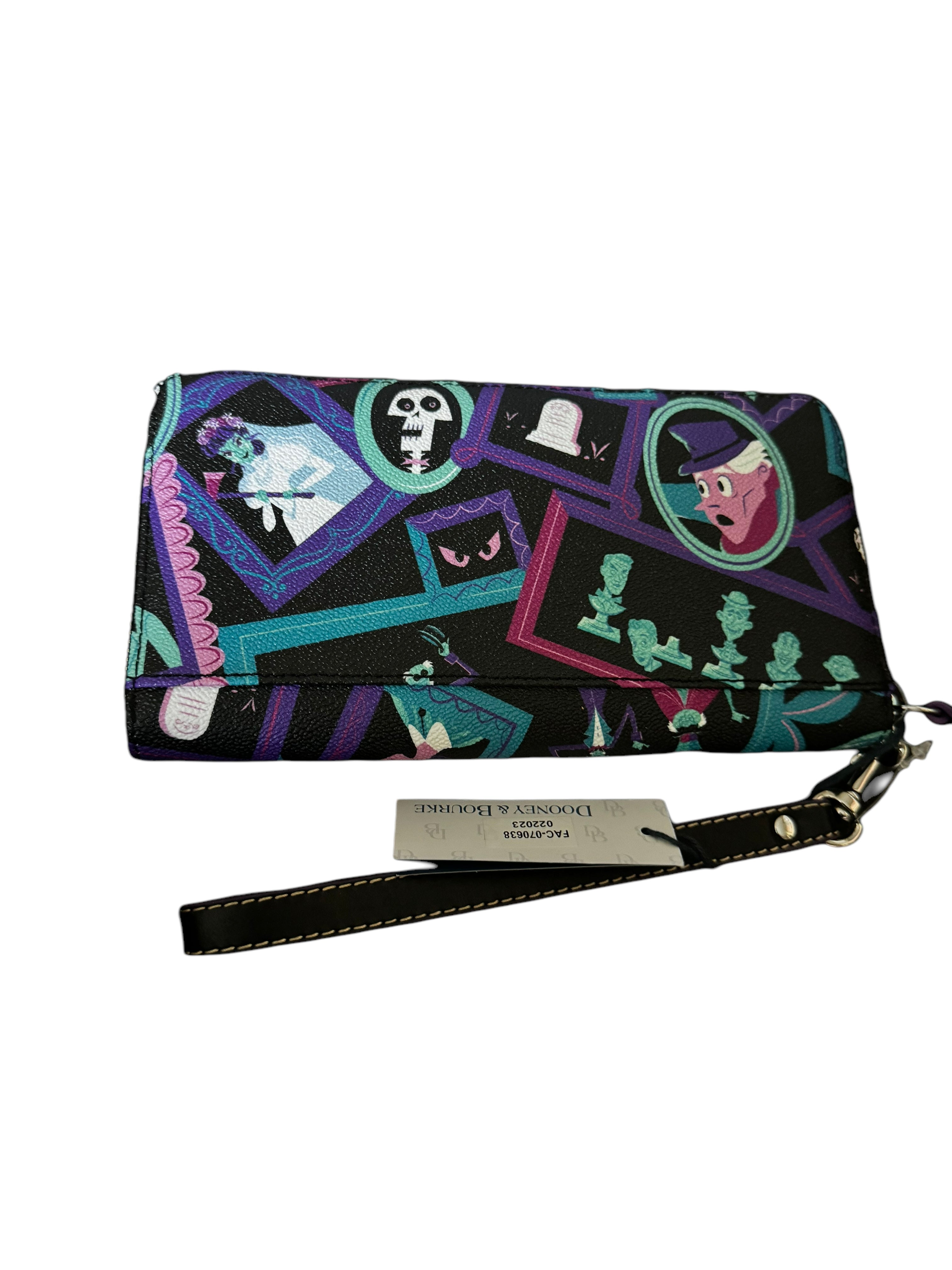 Disney The Haunted hotsell Mansion Dooney & Bourke Wristlet Wallet