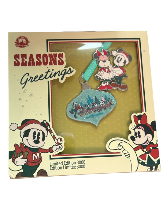 Disney Seasons Greetings LE 3000 Mickey & Minnie Pin & Ornament Set 2022