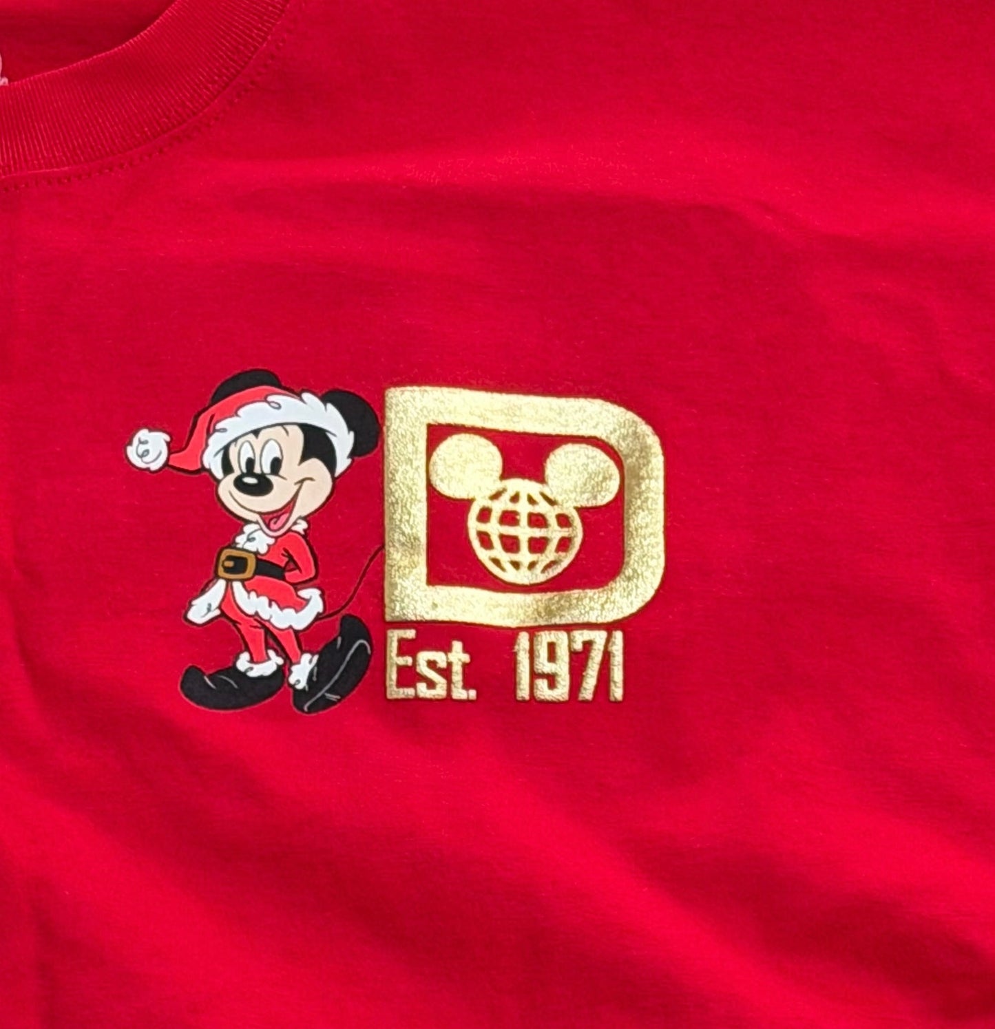 Walt Disney World Mickey & Friends Holiday Christmas Spirit Jersey