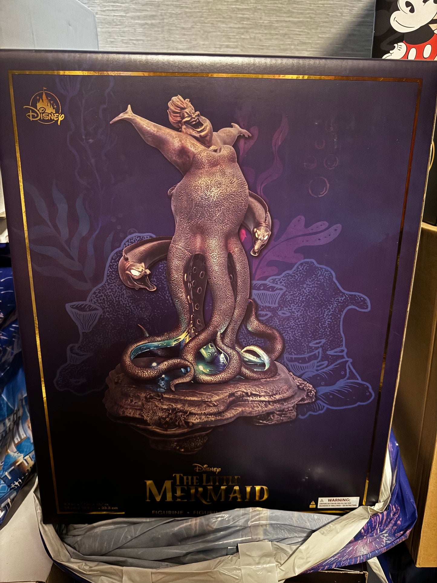Disney The Little Mermaid Ursula Light Up Figurine-22