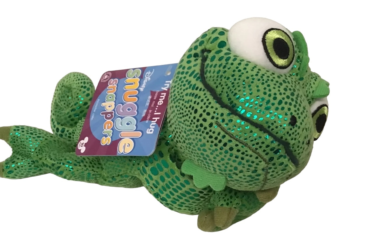Disney Parks PASCAL Tangled Rapunzel Pet Snuggle Snapper Plush RETIRED World of Treasures