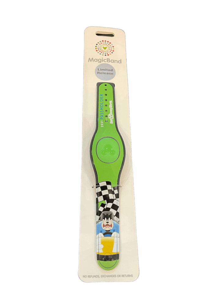 Disney Pete Roadster Racer Annual Passholder 2021 Magicband