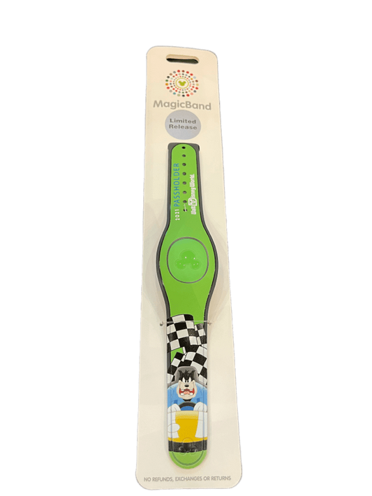 Disney Pete Roadster Racer Annual Passholder 2021 Magicband