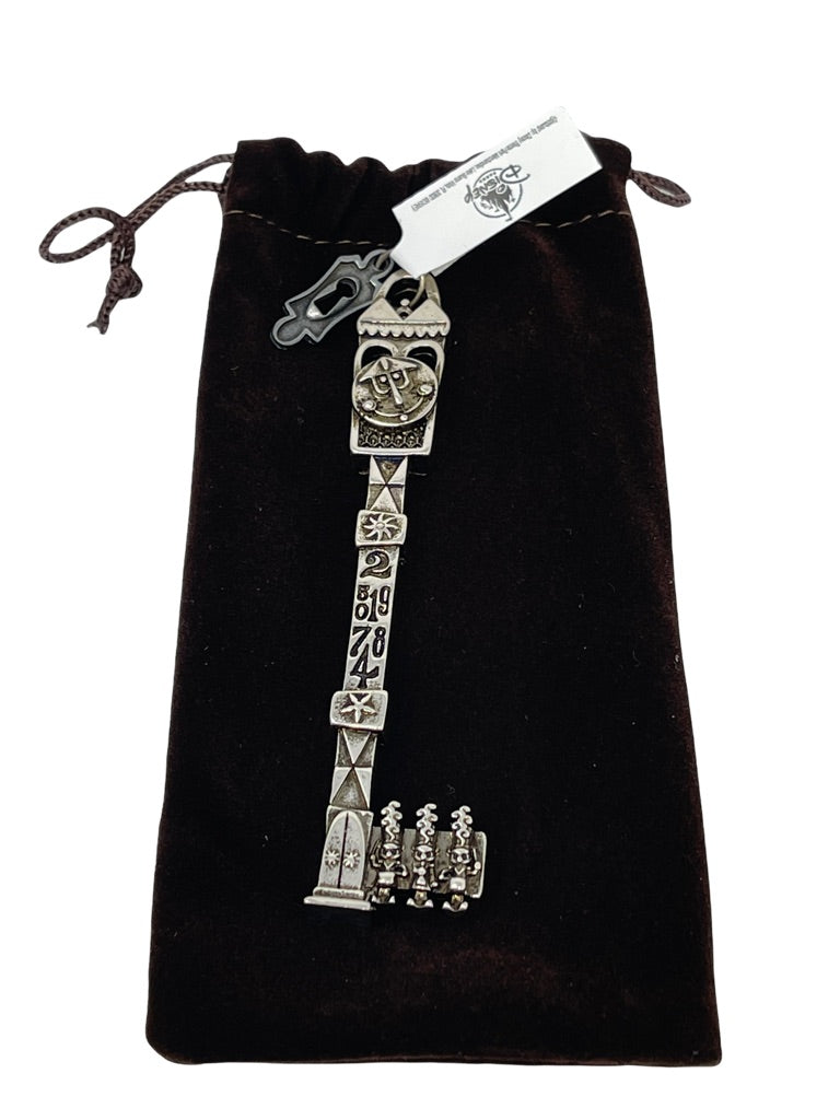 Disney it's a small world Key – Large