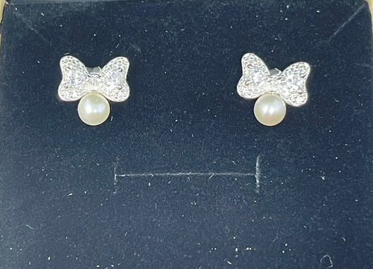 Disney Minnie Bows and Pearl Stud Earrings by Rebecca Hook