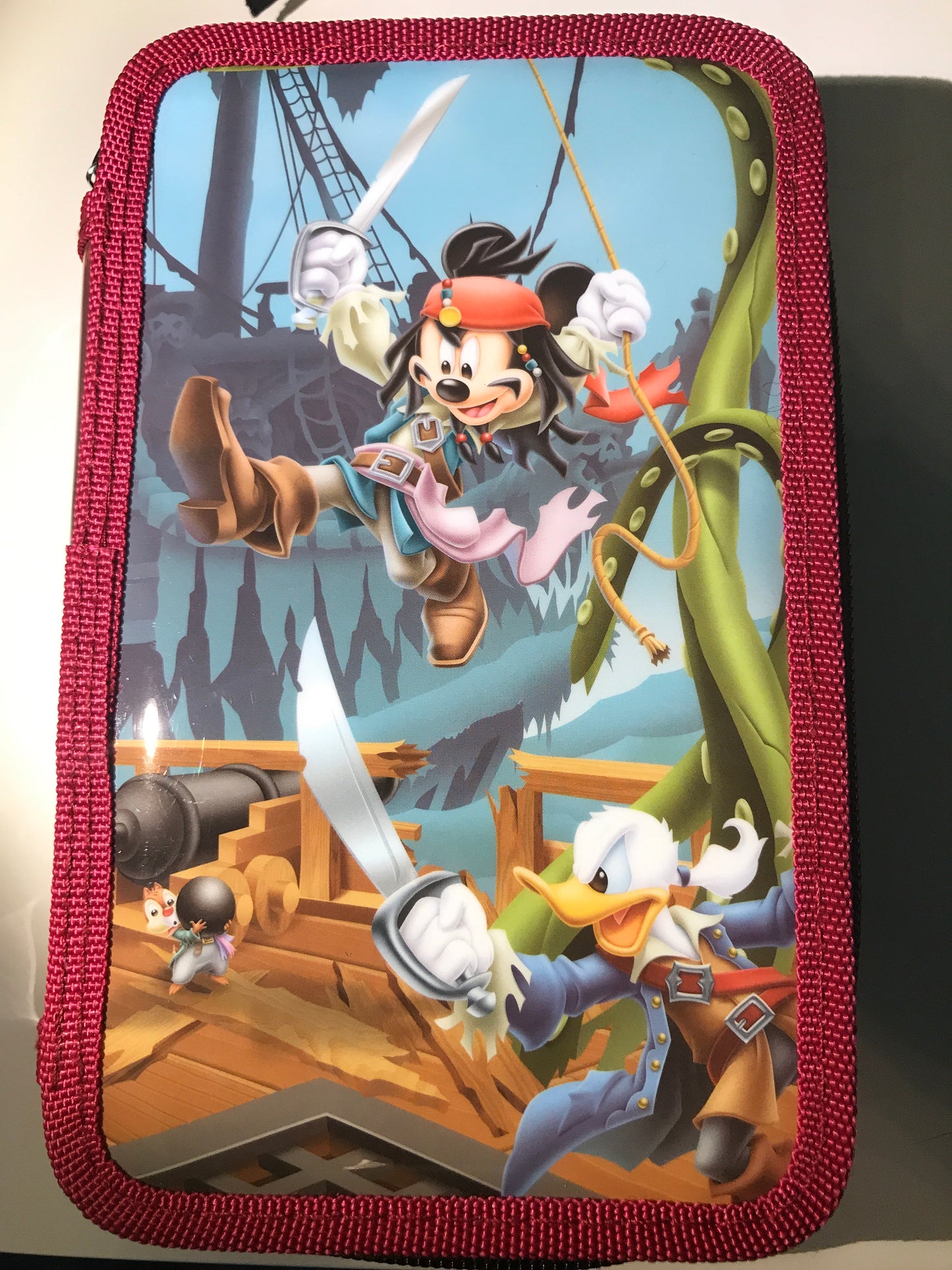 Disney Pirates of the Caribbean Stationery Set