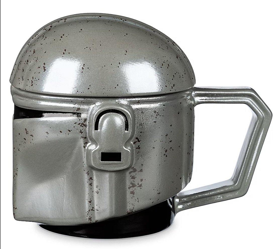 Disney Star Wars The Mandalorian Helmet Mug with Cover - World of Treasures