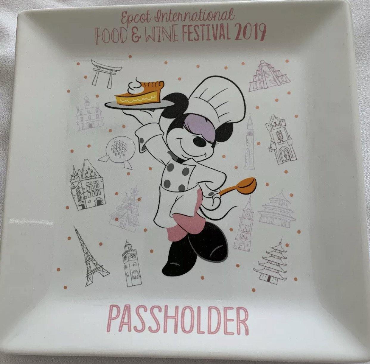 Disney Epcot 2019 Food and Wine Minnie Mouse AP Plate - World of Treasures