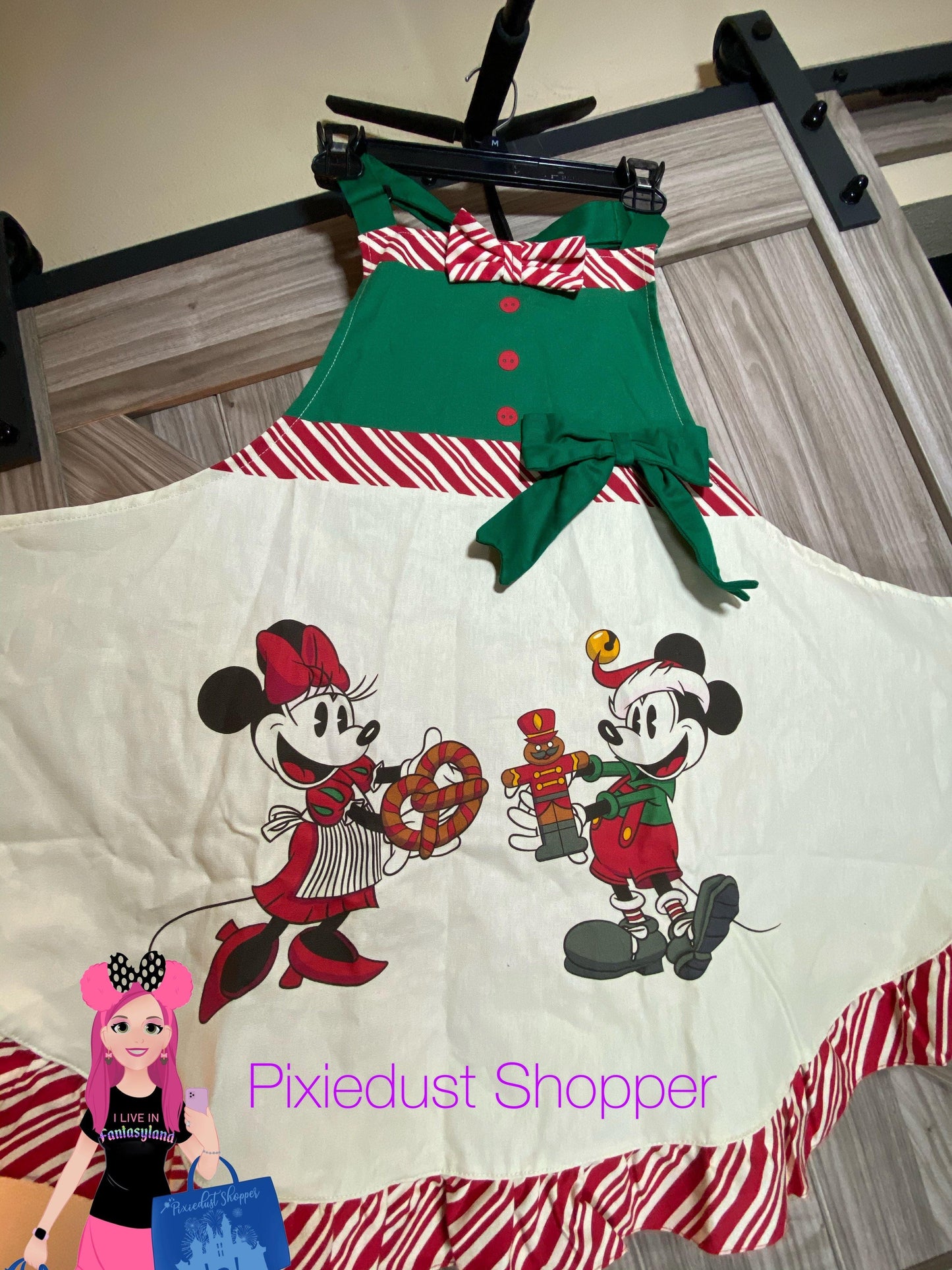 Disney Epcot Germany World Showcase Minnie and Mickey Apron - World of Treasures