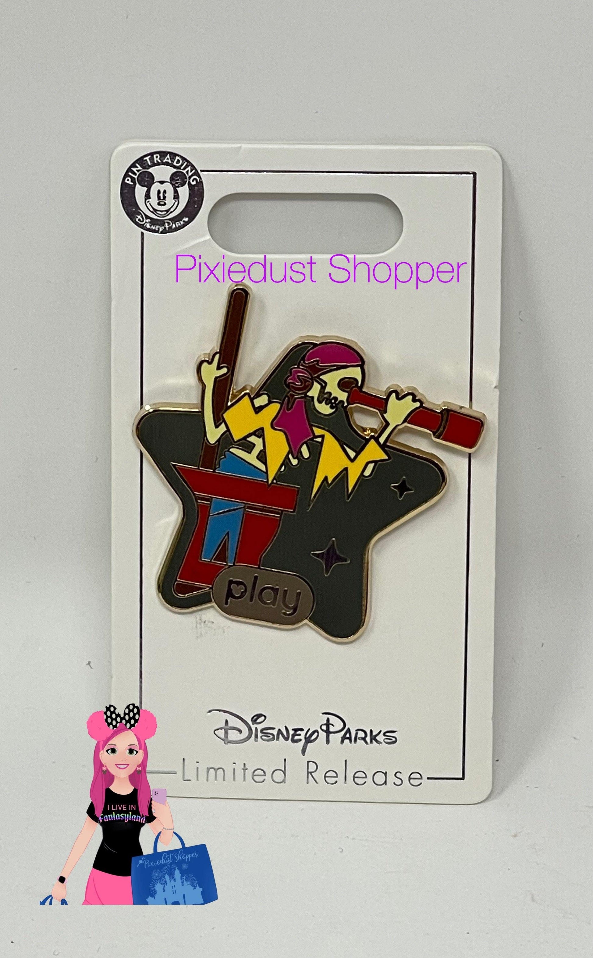 Disney Pirates of the Caribbean play Pin-Limited Release - World of Treasures