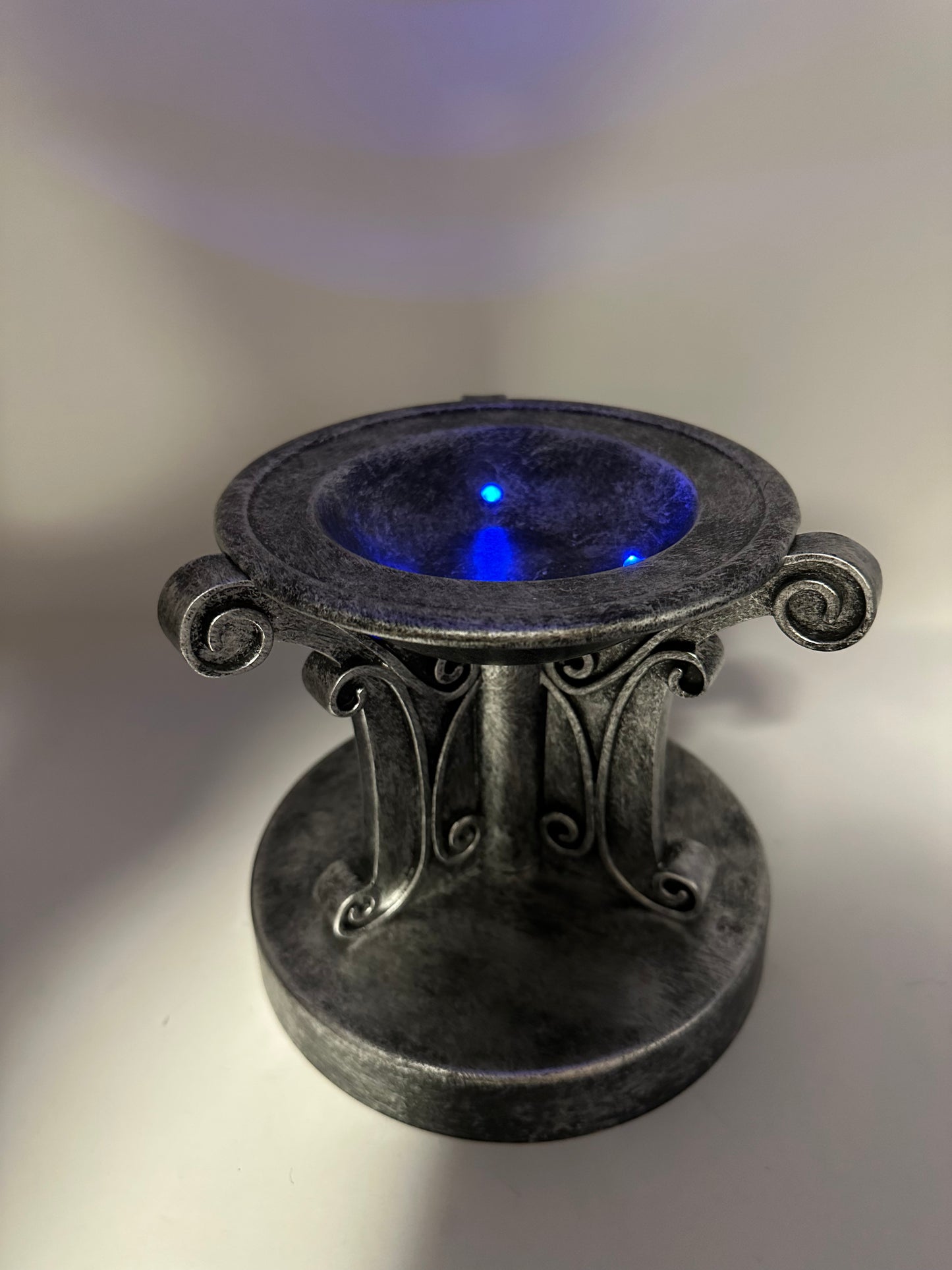 Disney The Haunted Mansion Madame Leota Lamp