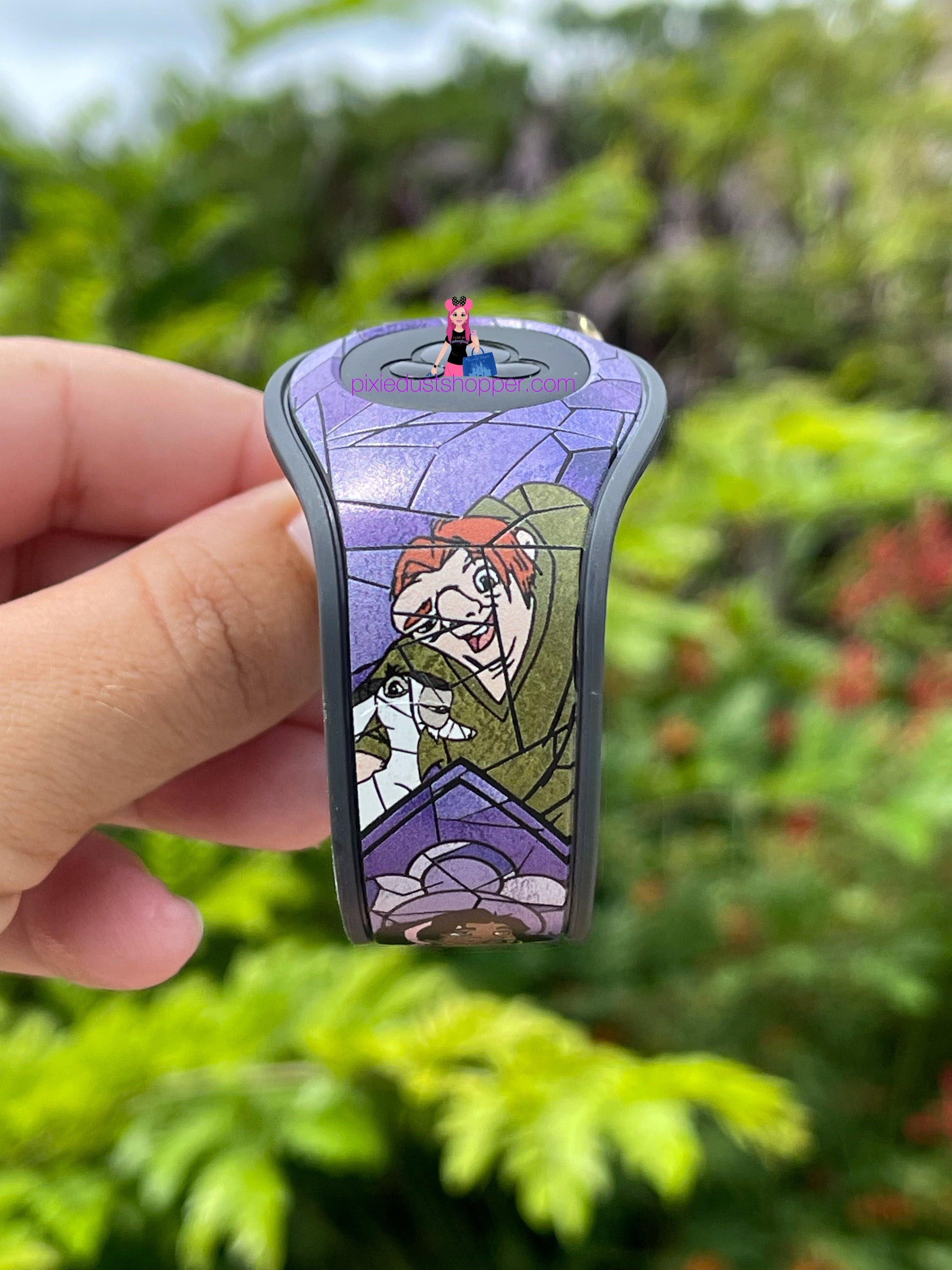 Disney The Hunchback of Notre Dame MagicBand 2 by Dooney & Bourke – LE 1500 - World of Treasures